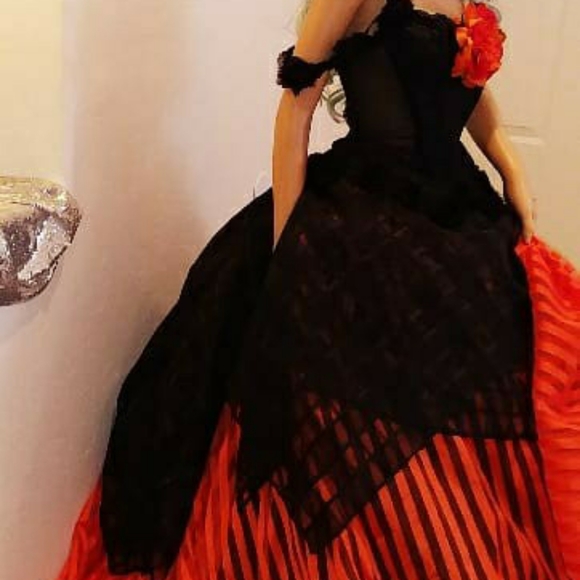 Sample Gown Only - DRUNELLA Goth Black & Orange Wedding Ballgown Set - Picture 5 of 7